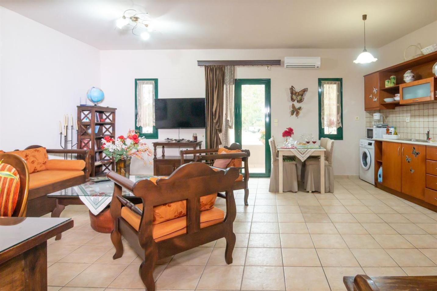 Marathi Apartments Εξωτερικό φωτογραφία