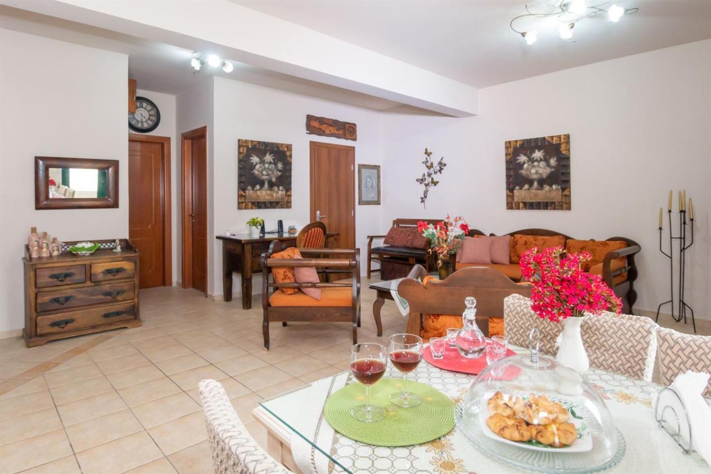 Marathi Apartments Εξωτερικό φωτογραφία