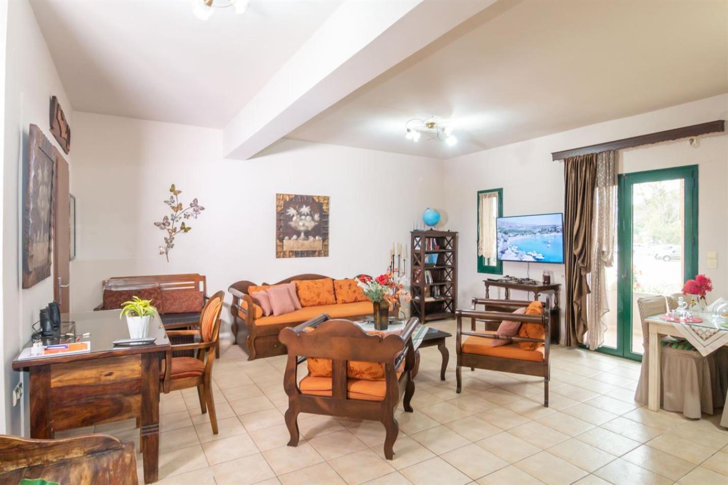 Marathi Apartments Εξωτερικό φωτογραφία