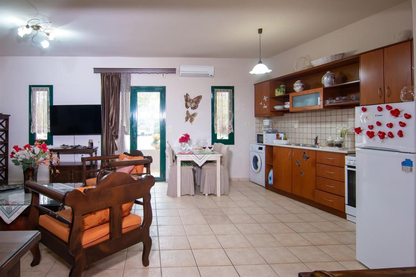 Marathi Apartments Εξωτερικό φωτογραφία